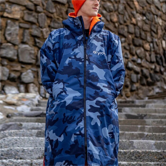 2024 Dryrobe Advance Long Sleeve Changing Robe V3 DALSV3 - Blue Camo / Orange